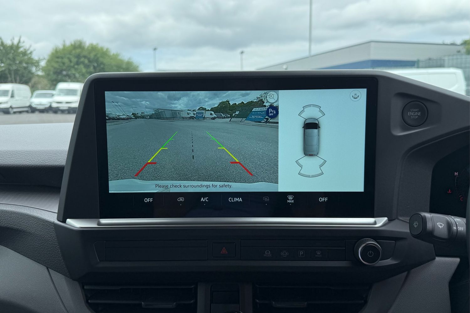 Used Volkswagen Transporter 2025 for sale - 77014019: Photo 51