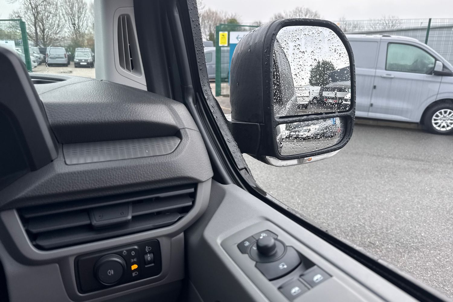 Used Volkswagen Transporter 2025 for sale - 77257696: Photo 21