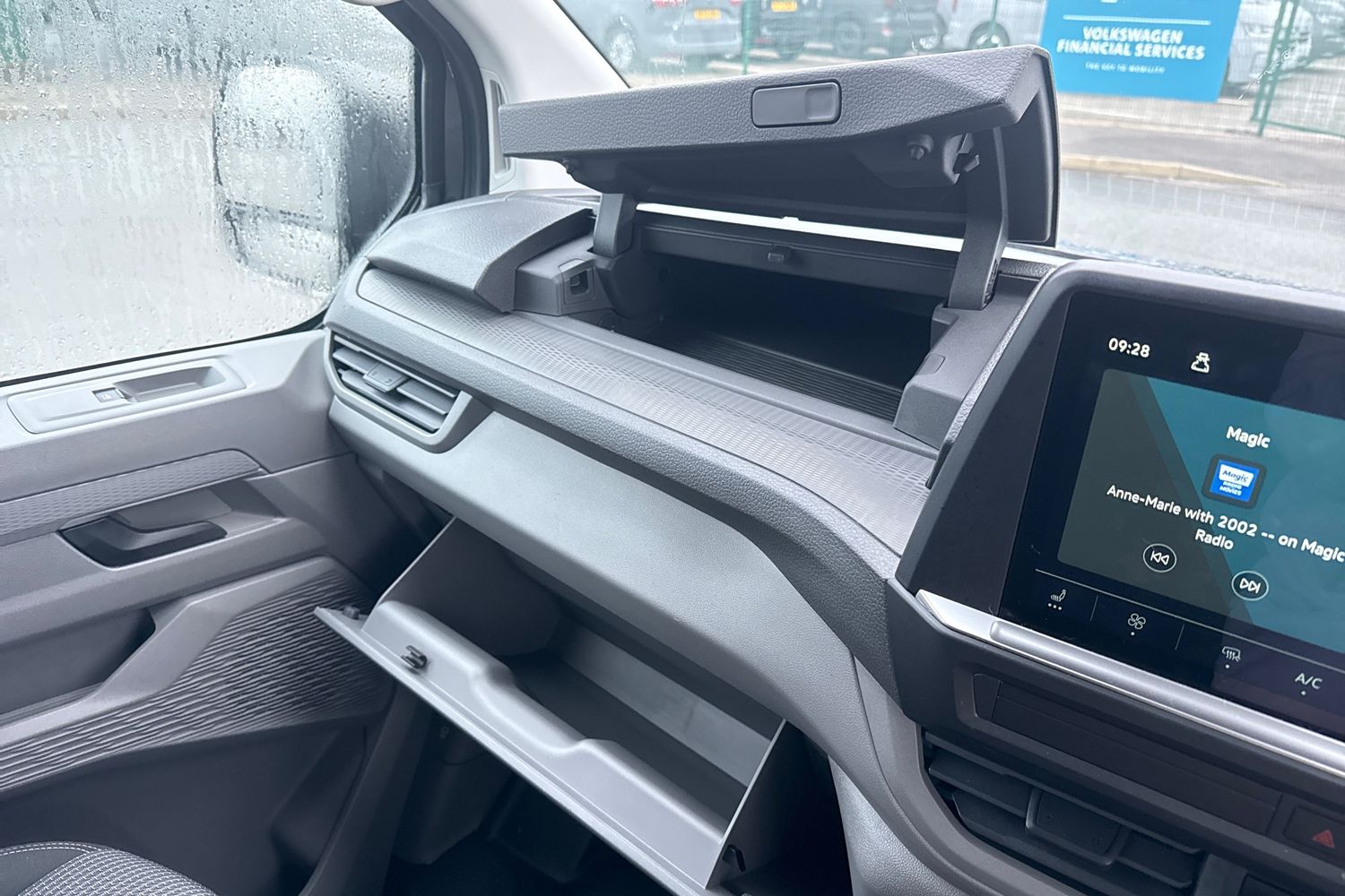 Used Volkswagen Transporter 2025 for sale - 77257696: Photo 34