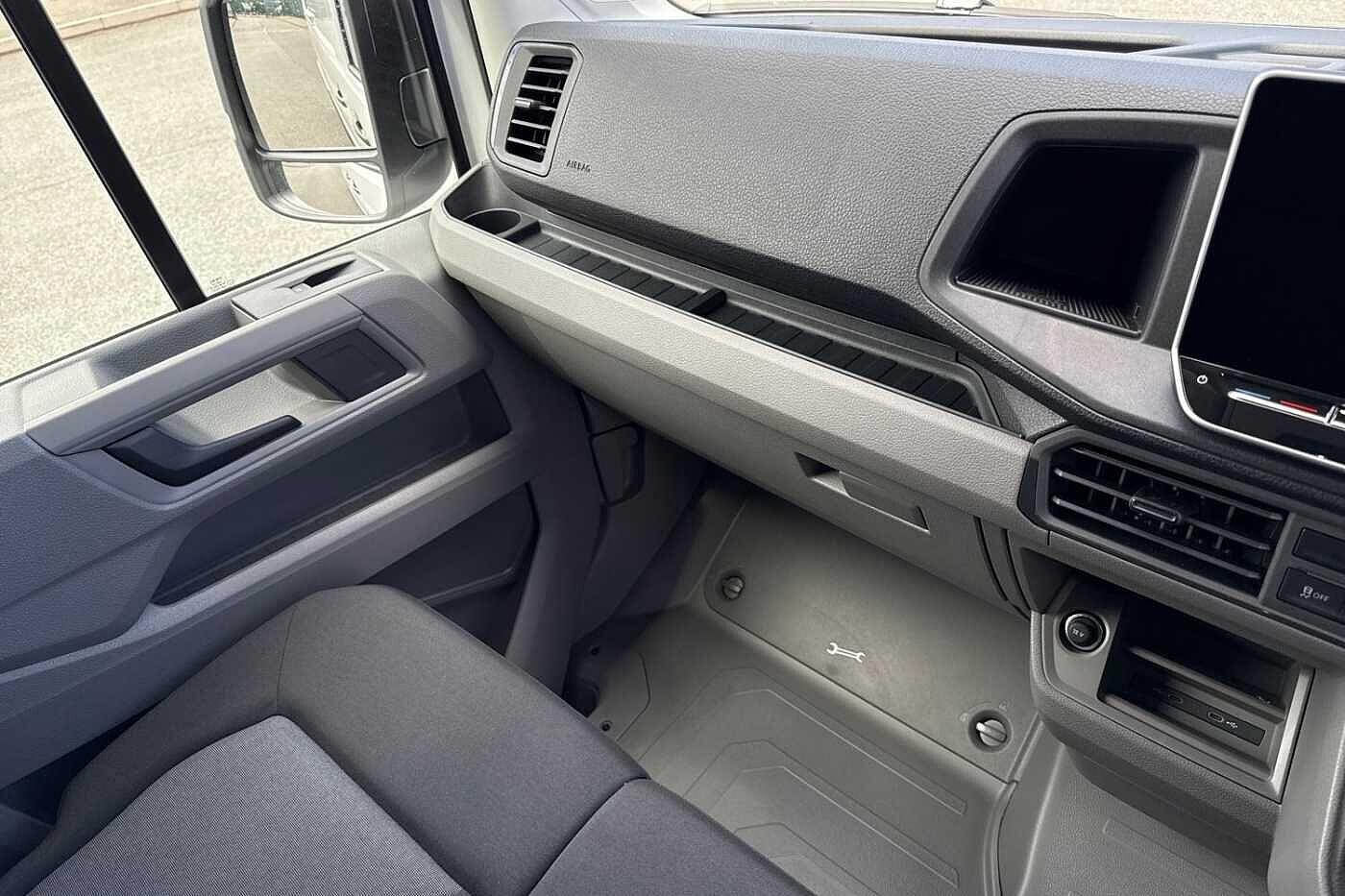 Used Volkswagen Crafter 2025 for sale - 77059338: Photo 14