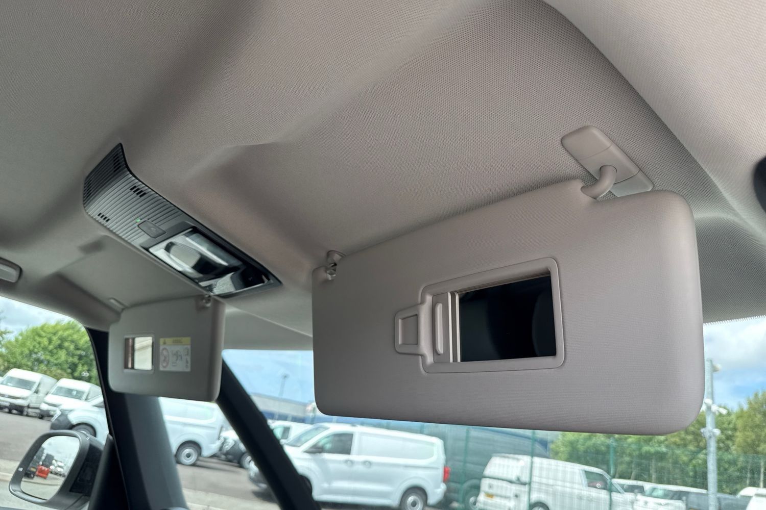 Used Volkswagen ID. Buzz Cargo 2025 for sale - 77037388: Photo 43