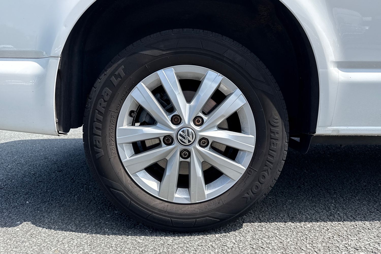 Used Volkswagen Transporter 2024 for sale - 77628615: Photo 11