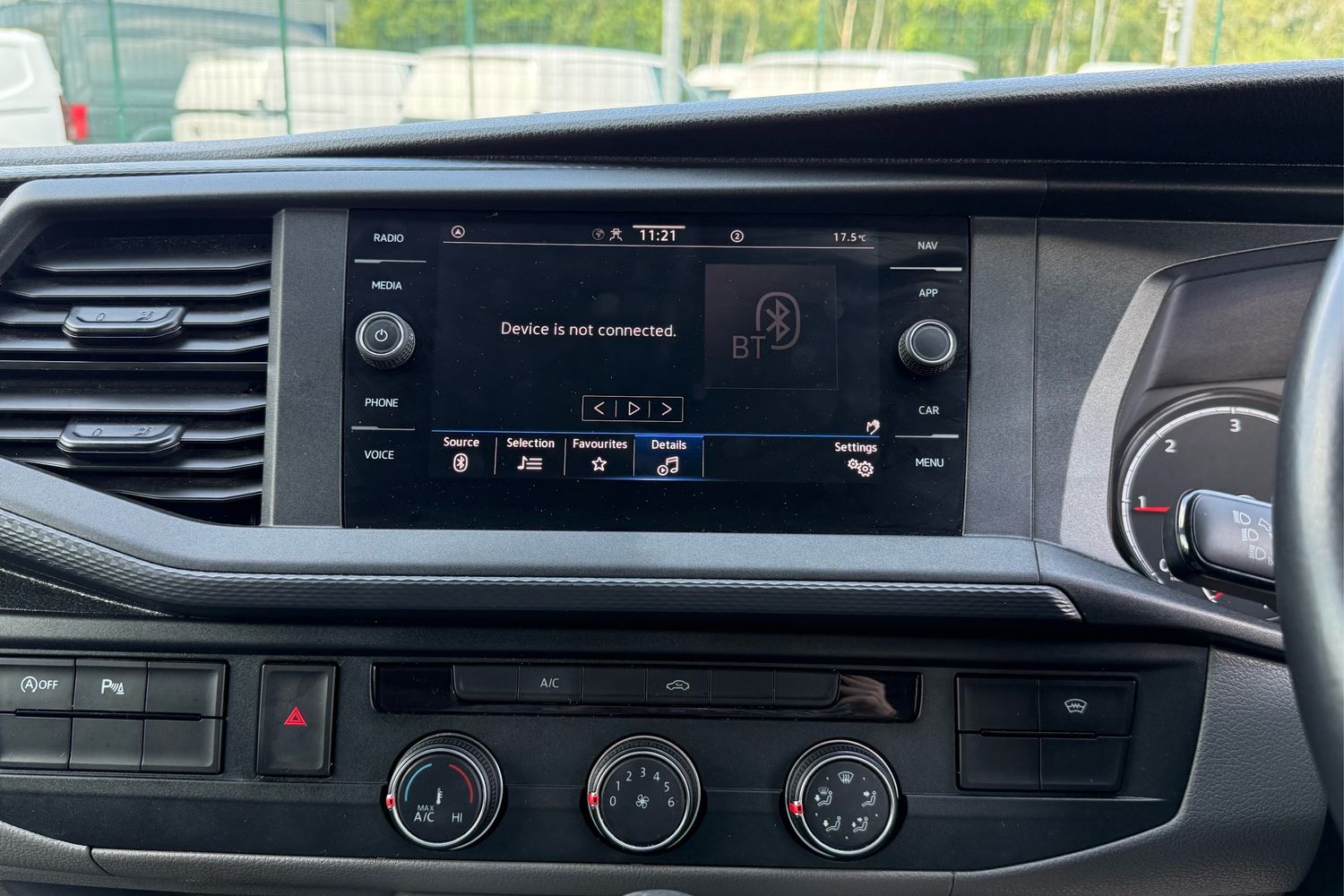 Used Volkswagen Transporter 2024 for sale - 77628615: Photo 42