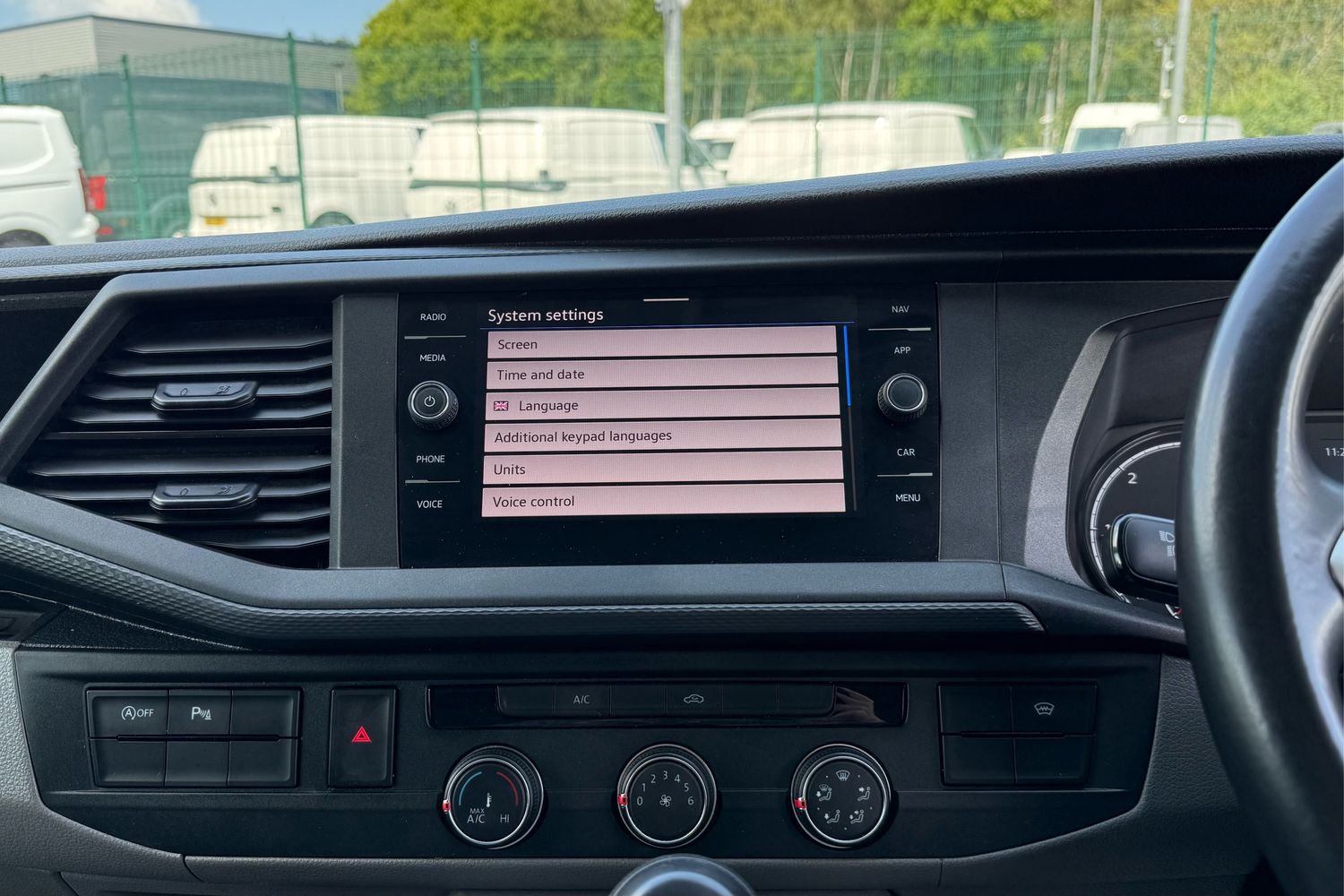 Used Volkswagen Transporter 2024 for sale - 77628615: Photo 49