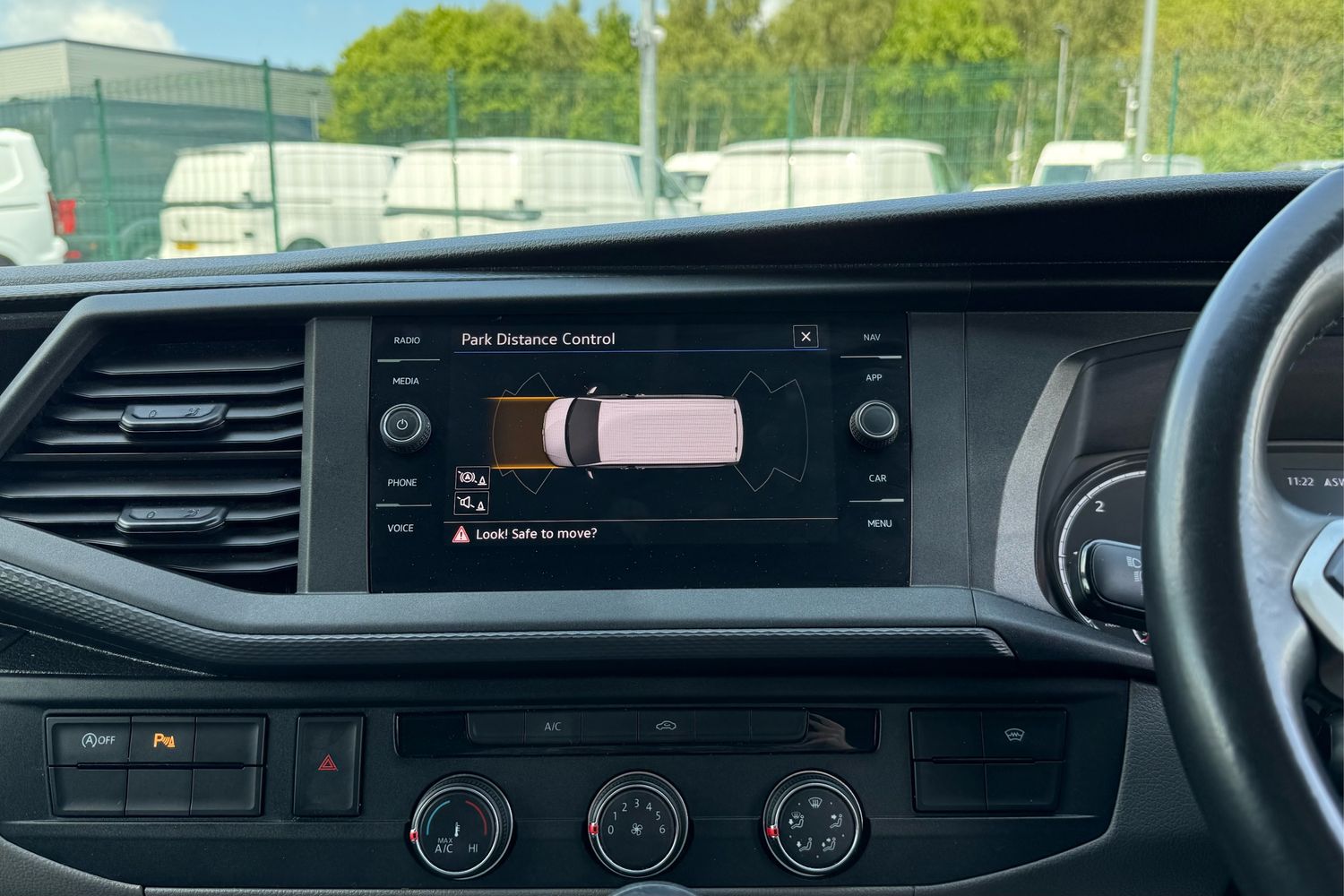 Used Volkswagen Transporter 2024 for sale - 77628615: Photo 50