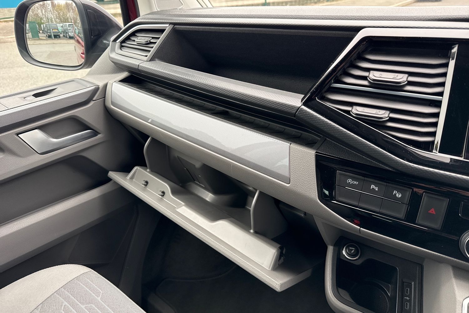 Used Volkswagen California 2023 for sale - 78084153: Photo 43