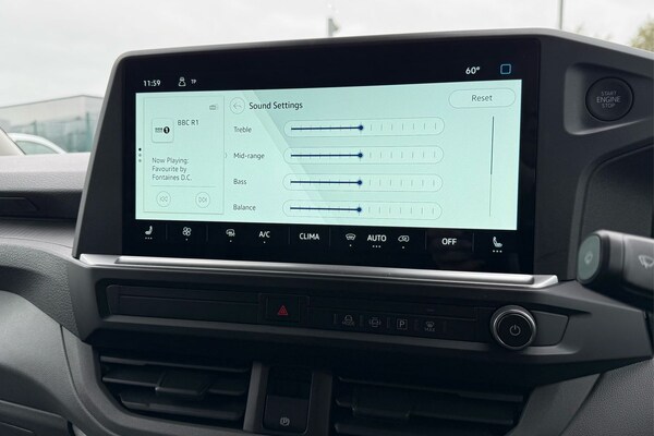 Used Volkswagen Transporter 2025 for sale - 76242726: Photo 51