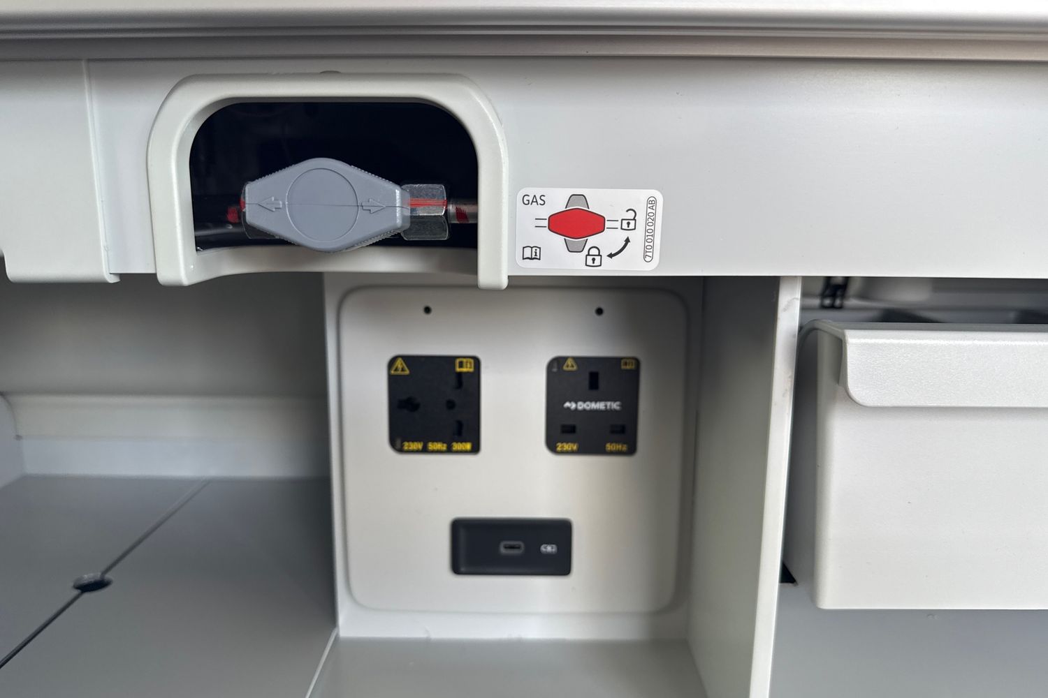 Used Volkswagen California 2025 for sale - 76220191: Photo 41