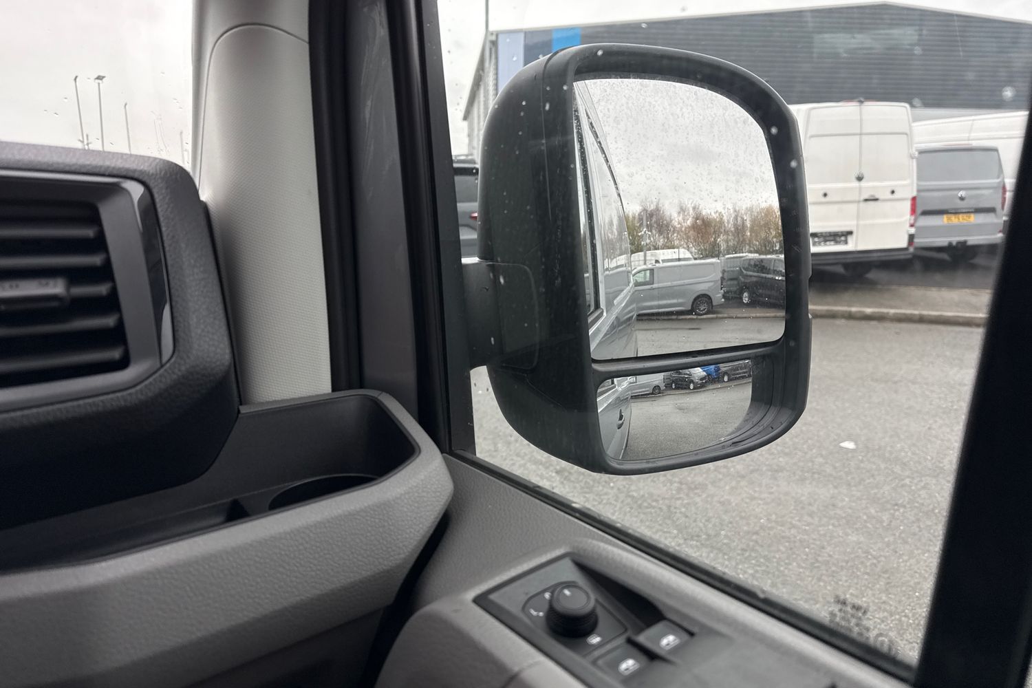 Used Volkswagen Crafter 2025 for sale - 77072105: Photo 20