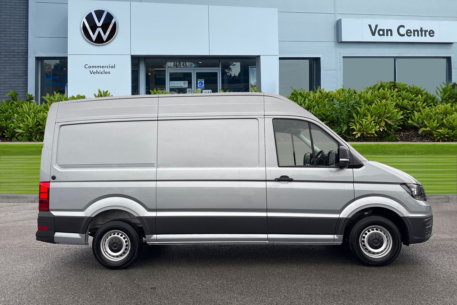 Used Volkswagen Crafter 2025 for sale - 77072105: Photo 3