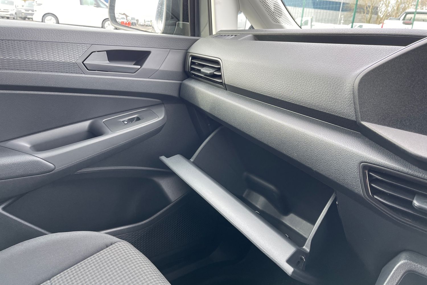 Used Volkswagen Caddy 2025 for sale - 77706990: Photo 42