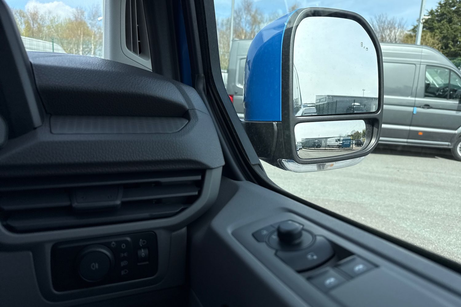 Used Volkswagen Transporter 2025 for sale - 78209511: Photo 21