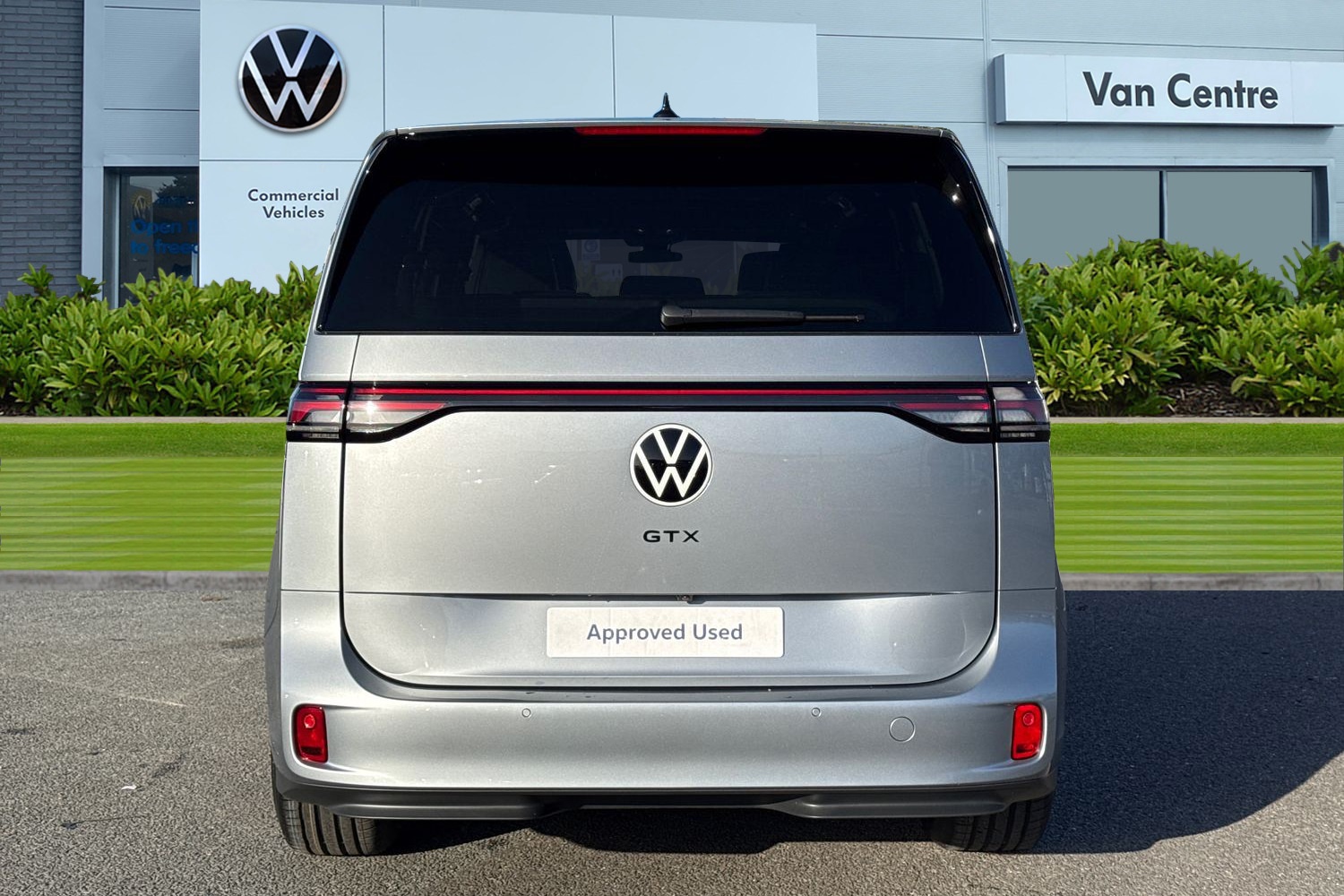 Used Volkswagen ID.Buzz 2025 for sale - 76636895: Photo 4