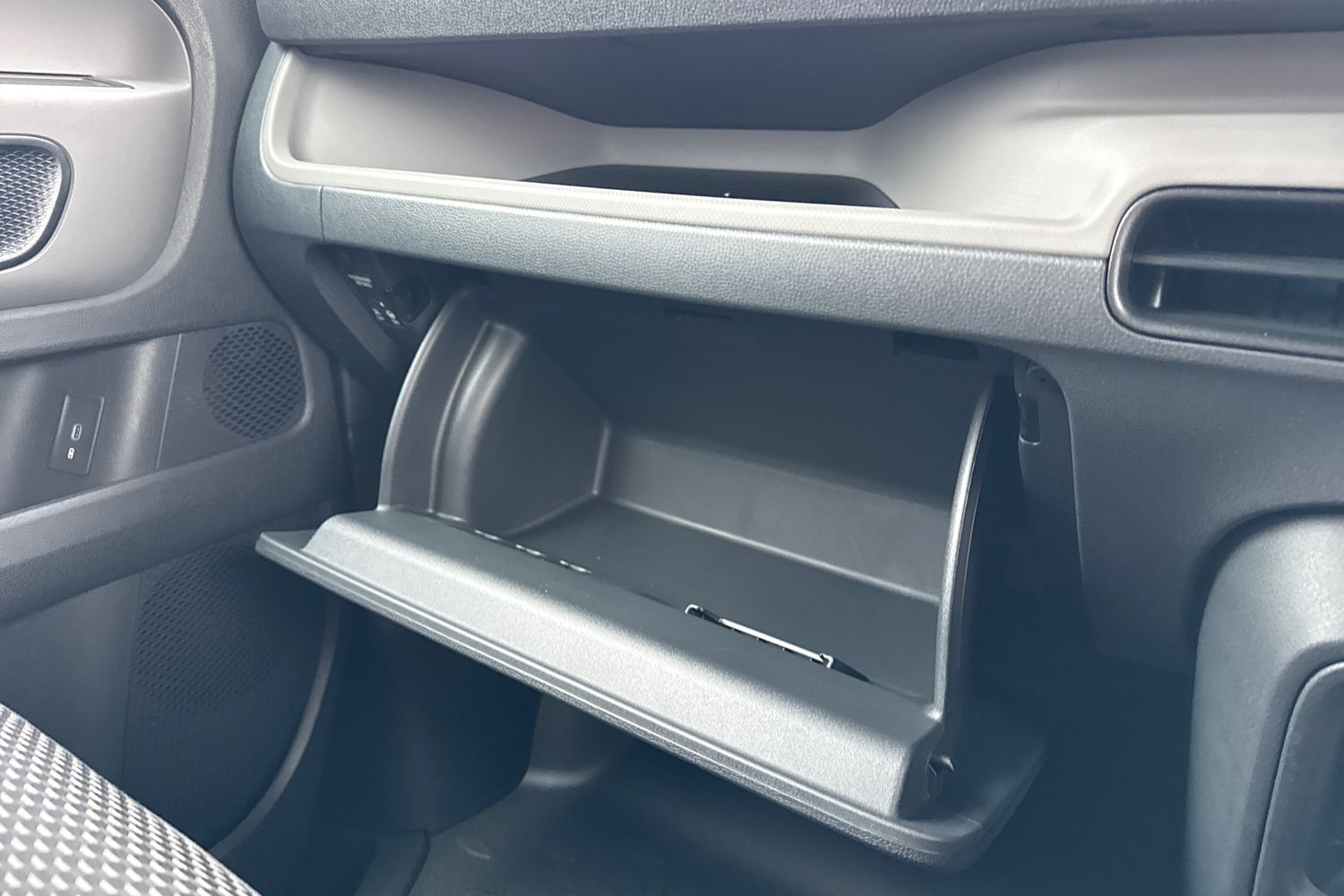 Used Volkswagen ID. Buzz Cargo 2026 for sale - 77890654: Photo 33