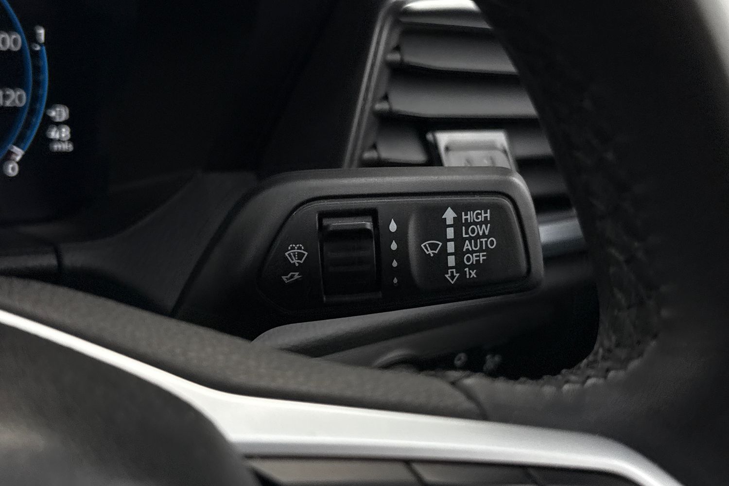 Used Volkswagen Amarok 2024 for sale - 76469344: Photo 58