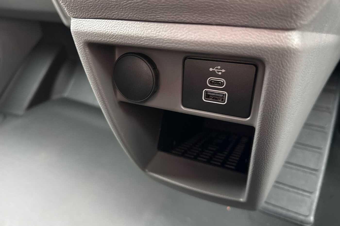 Used Volkswagen Transporter 2025 for sale - 77897671: Photo 35