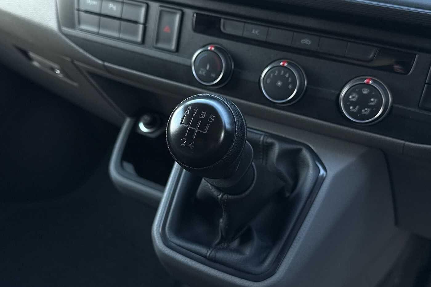 Used Volkswagen Transporter 2024 for sale - 76847890: Photo 19