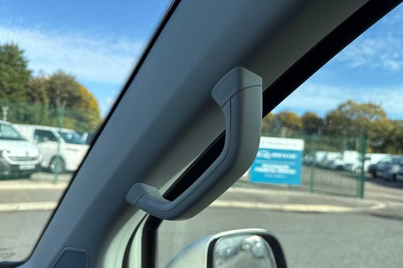 Used Volkswagen Transporter 2024 for sale - 76847890: Photo 33