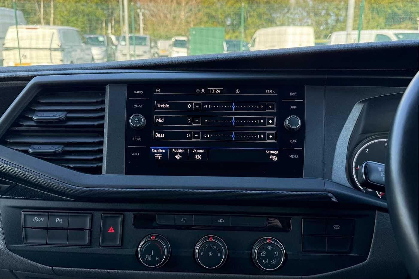 Used Volkswagen Transporter 2024 for sale - 76847890: Photo 47