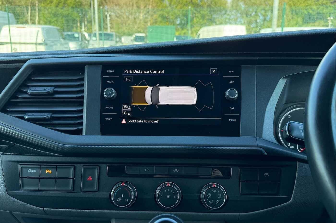 Used Volkswagen Transporter 2024 for sale - 76847890: Photo 48