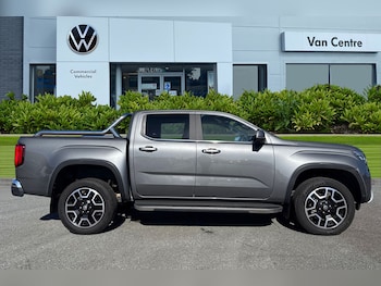 Used Volkswagen Amarok 2024 for sale - 76220187: Photo