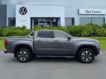 Used Volkswagen Amarok 2024 for sale - 75440700: Photo