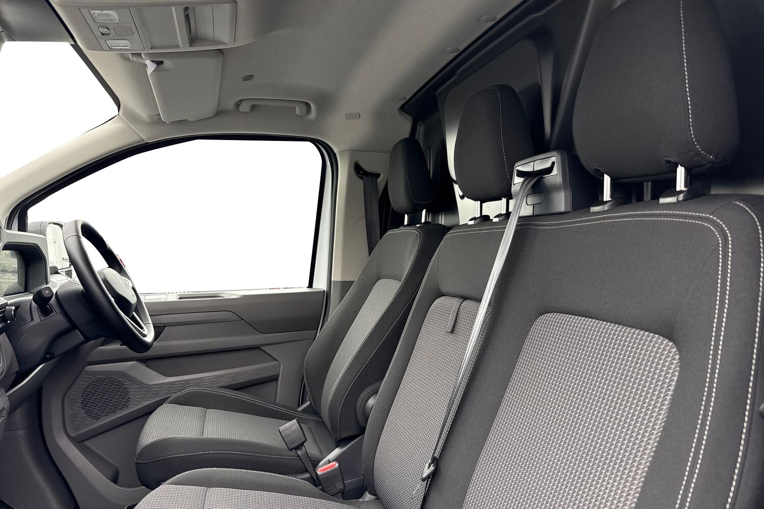 Used Volkswagen Transporter 2025 for sale - 78189680: Photo 16