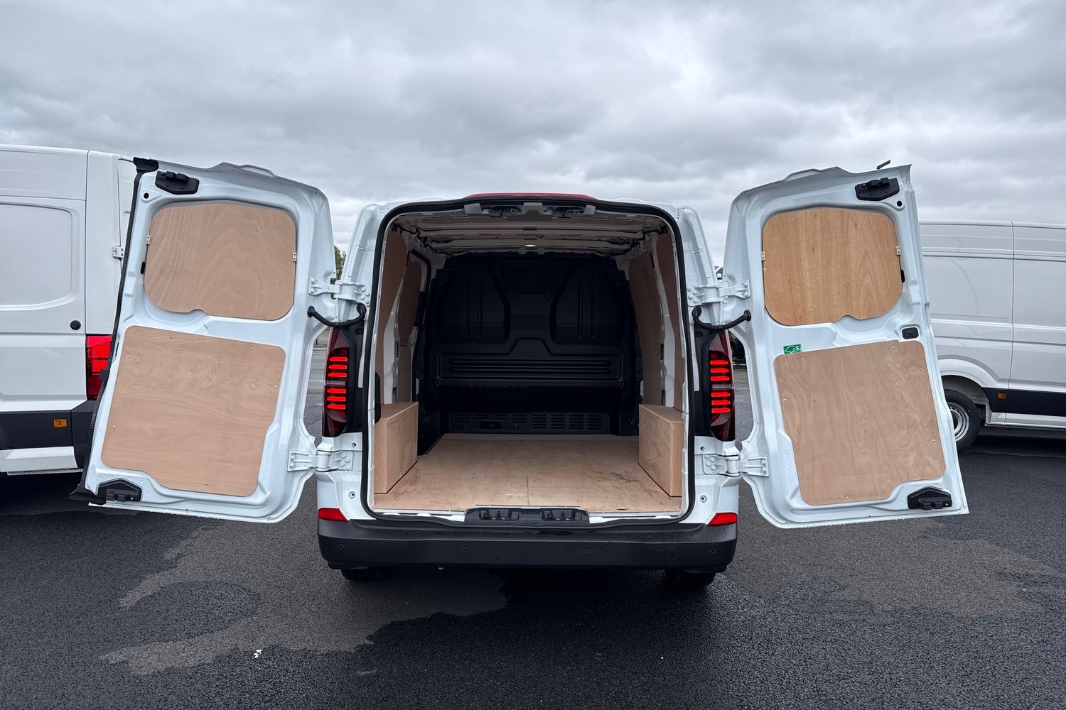 Used Volkswagen Transporter 2025 for sale - 78189680: Photo 7