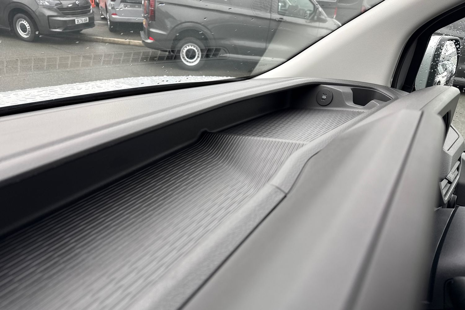 Used Volkswagen Transporter 2025 for sale - 77390284: Photo 34