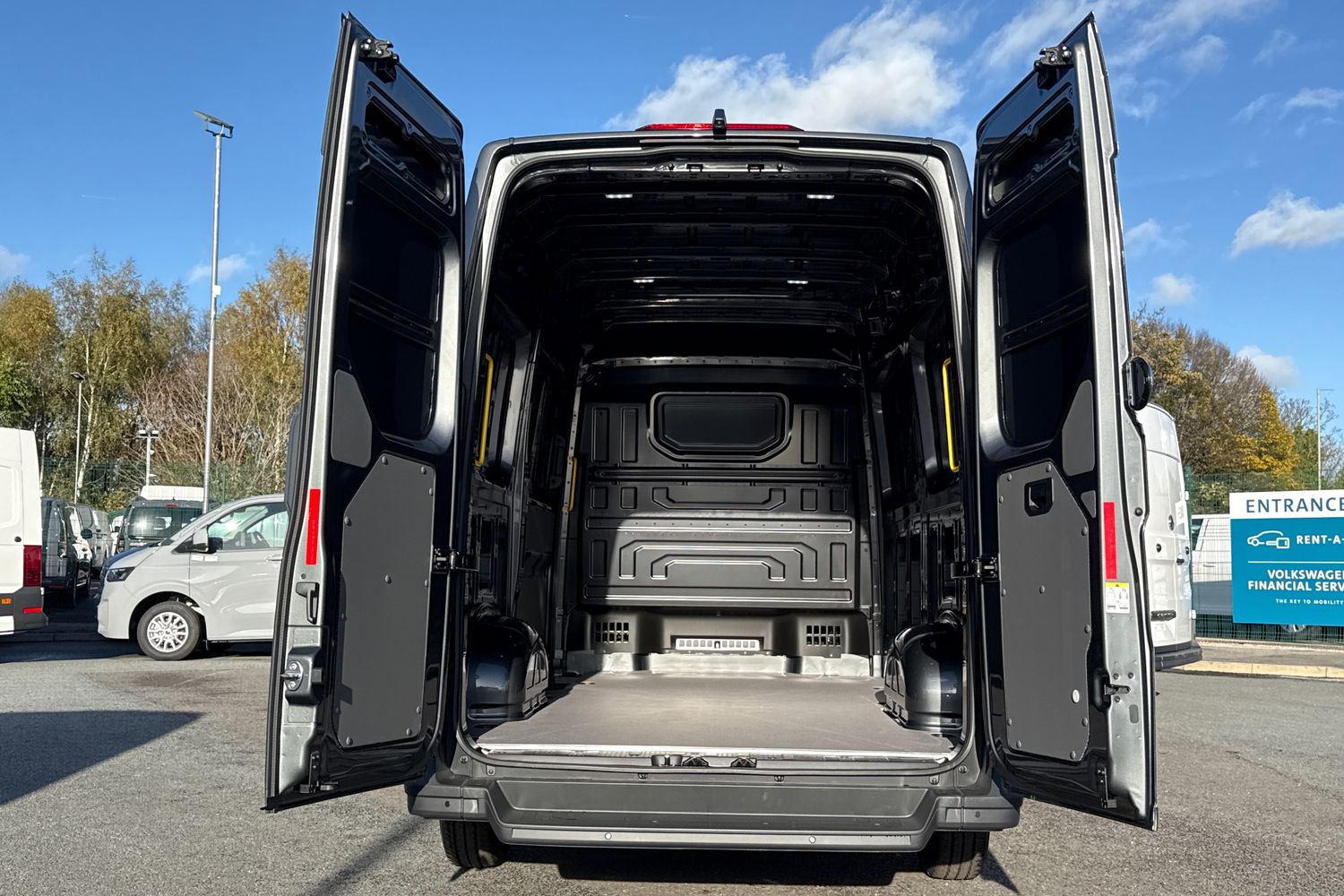 Used Volkswagen Crafter 2025 for sale - 76782962: Photo 6