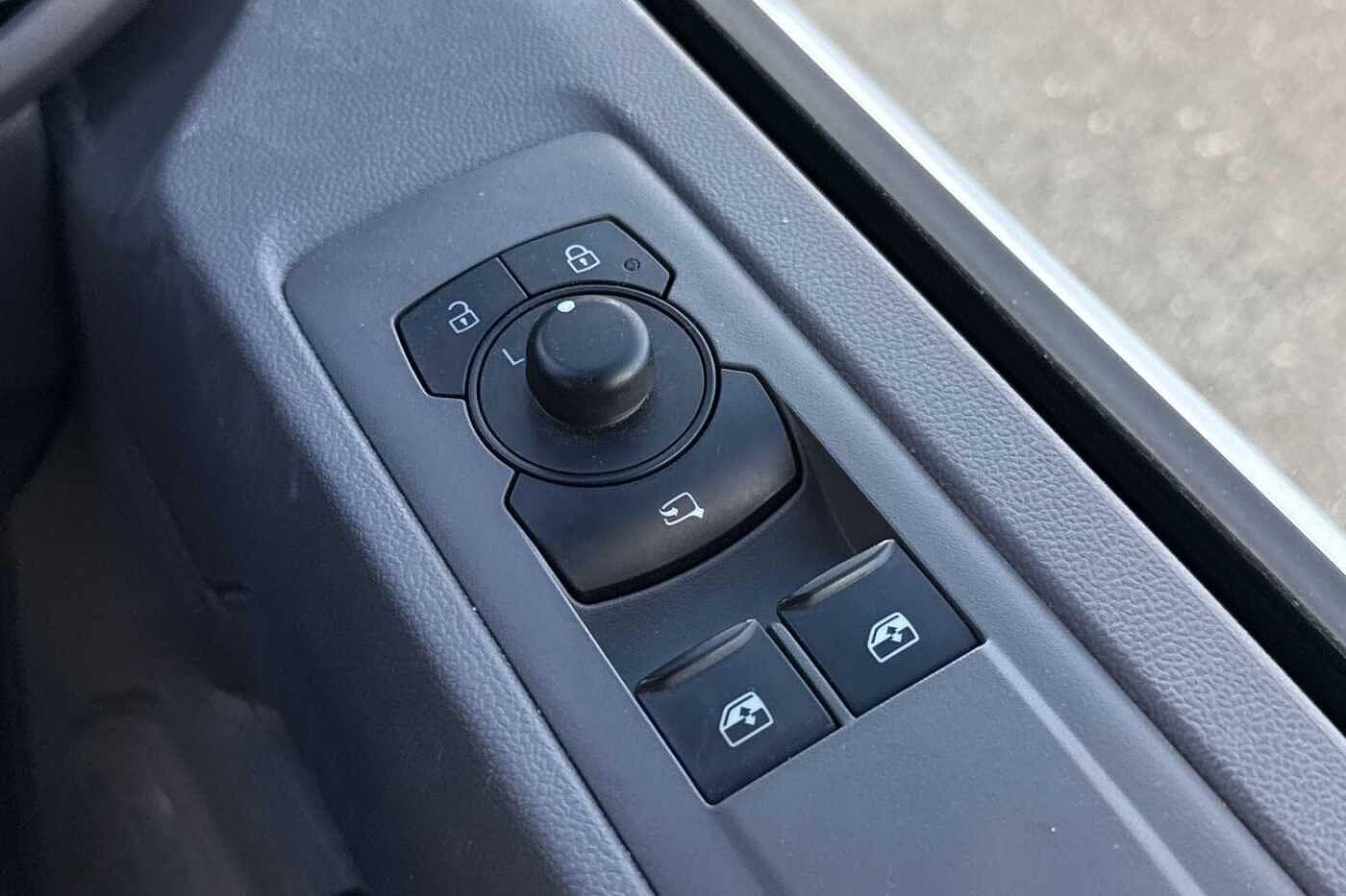 Used Volkswagen Transporter 2025 for sale - 76629960: Photo 32