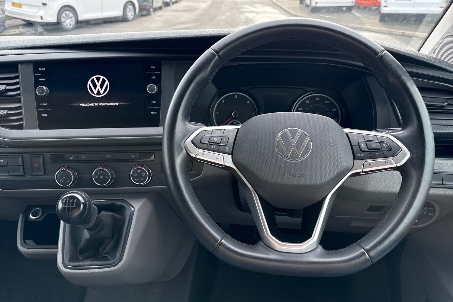 Used Volkswagen Transporter 2024 for sale - 77058359: Photo 18