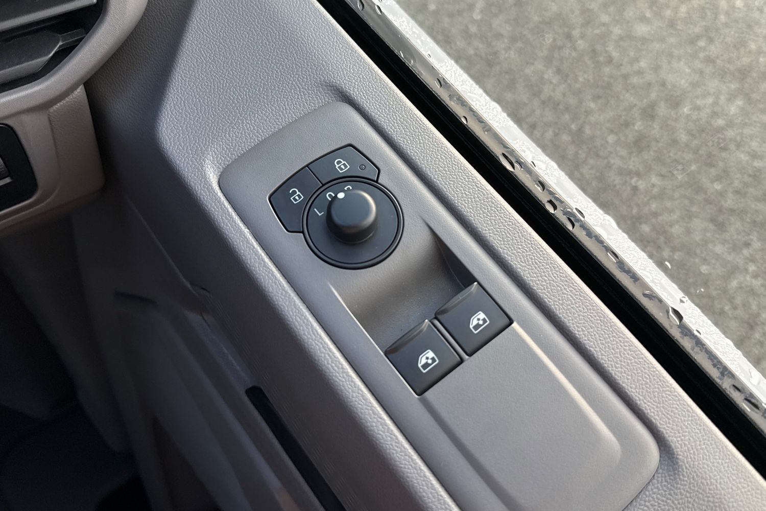 Used Volkswagen Transporter 2025 for sale - 76968059: Photo 35