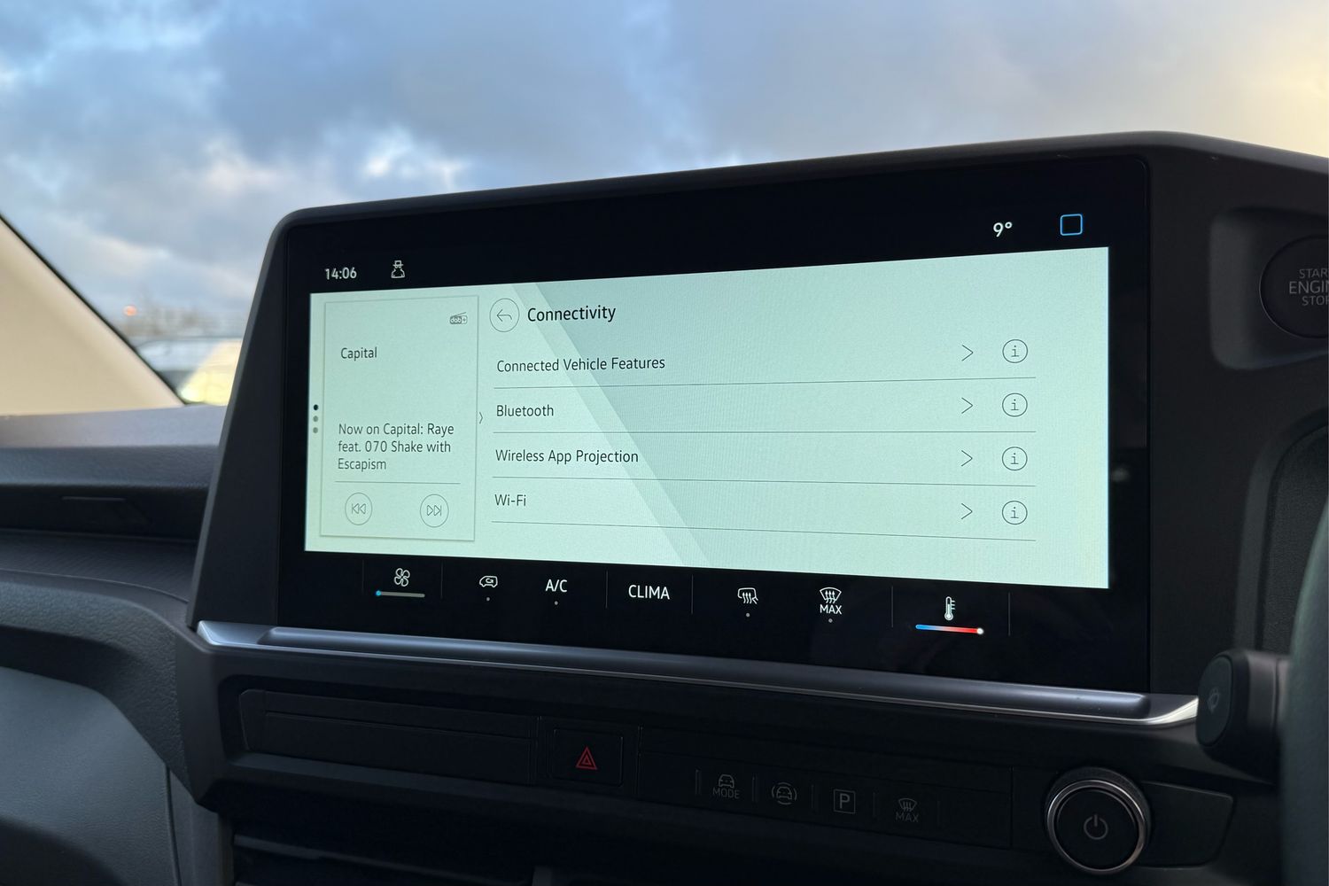 Used Volkswagen Transporter 2025 for sale - 76968059: Photo 53