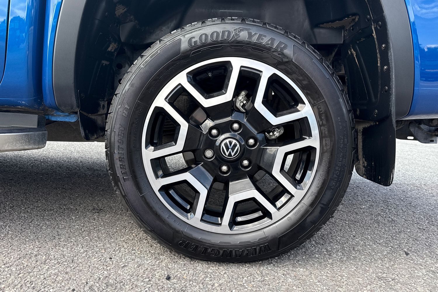 Used Volkswagen Amarok 2024 for sale - 76520103: Photo 11