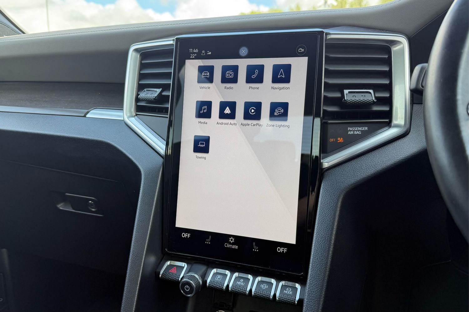 Used Volkswagen Amarok 2024 for sale - 76520103: Photo 16