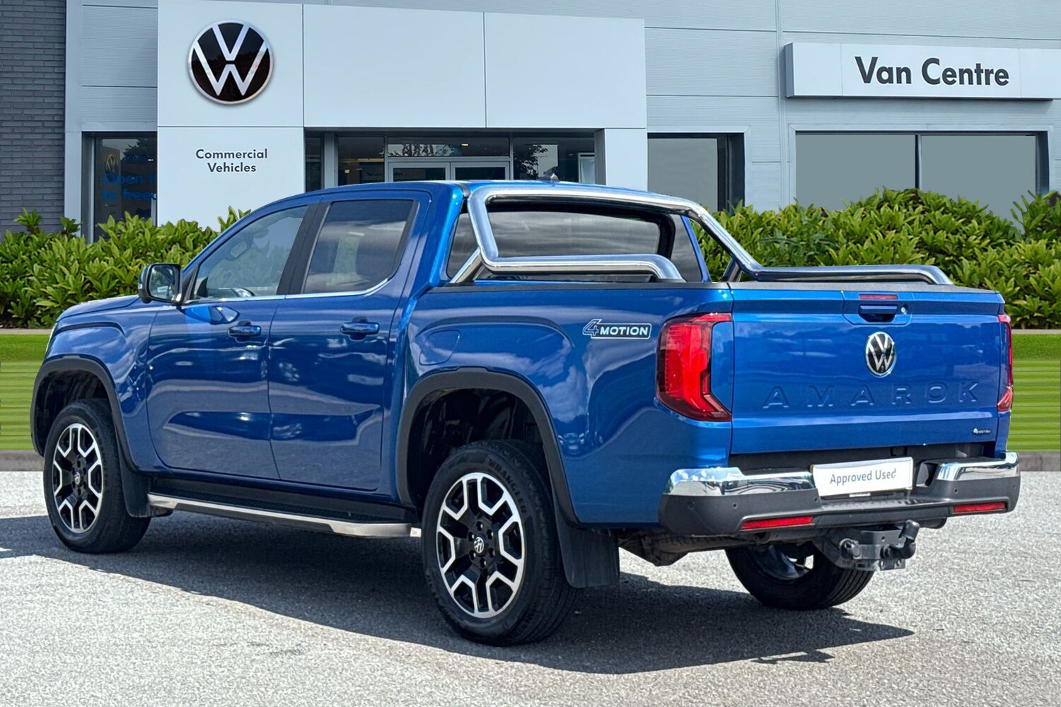 Used Volkswagen Amarok 2024 for sale - 76520103: Photo 2