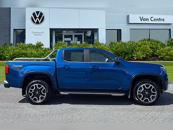 Used Volkswagen Amarok 2024 for sale - 76520103: Photo