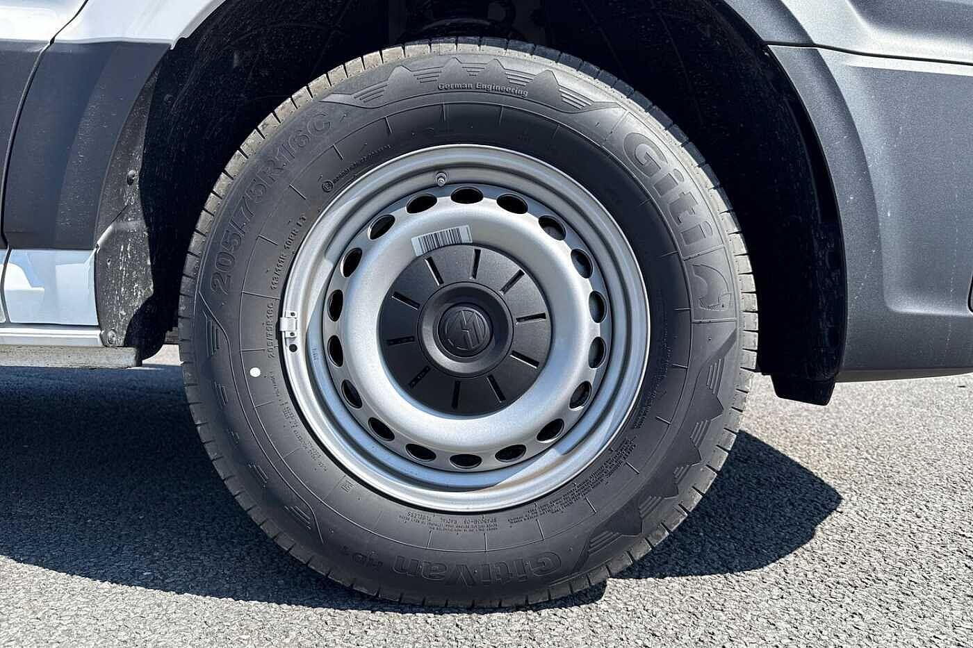 Used Volkswagen Crafter 2025 for sale - 76847894: Photo 5