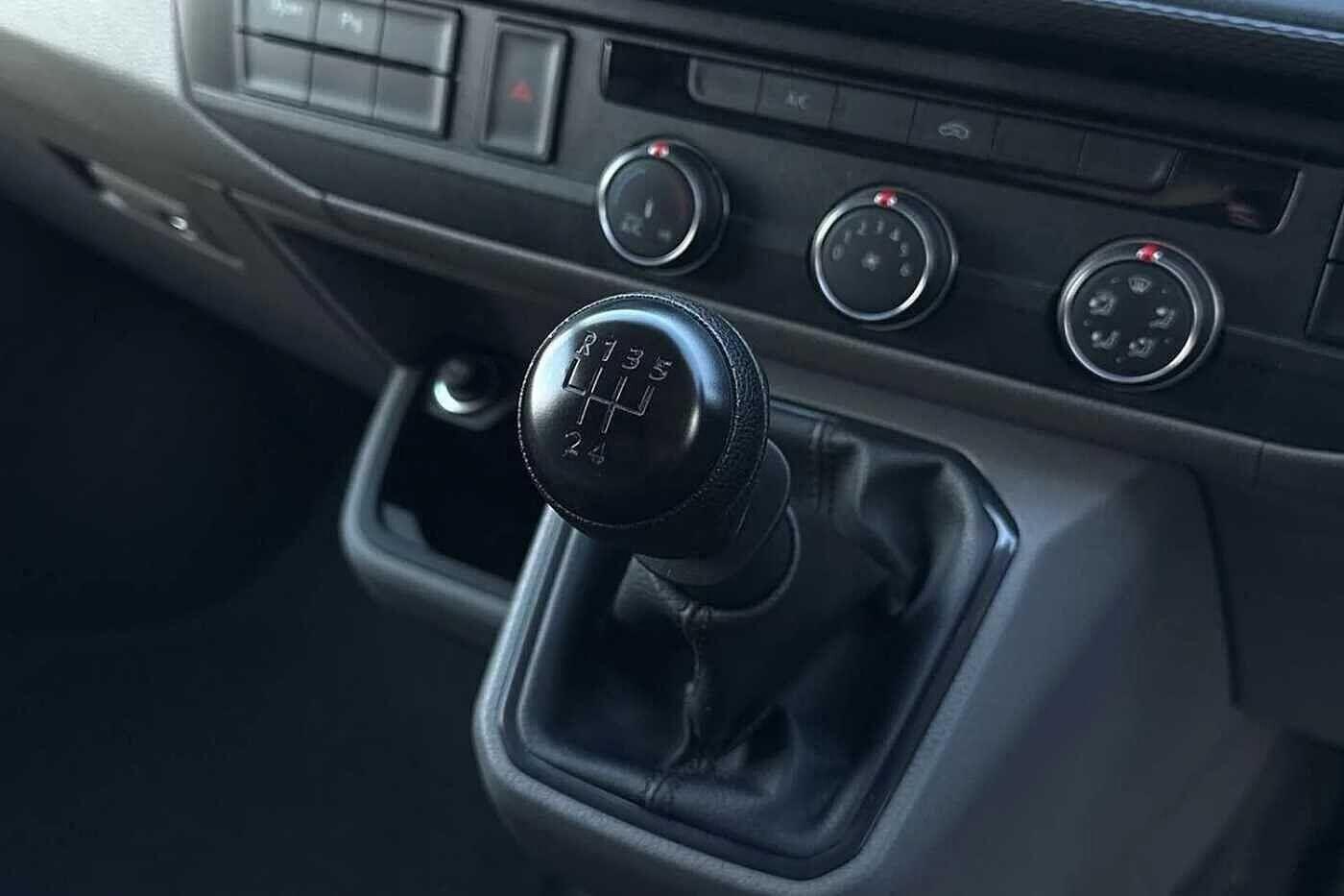 Used Volkswagen Transporter 2024 for sale - 77211544: Photo 19