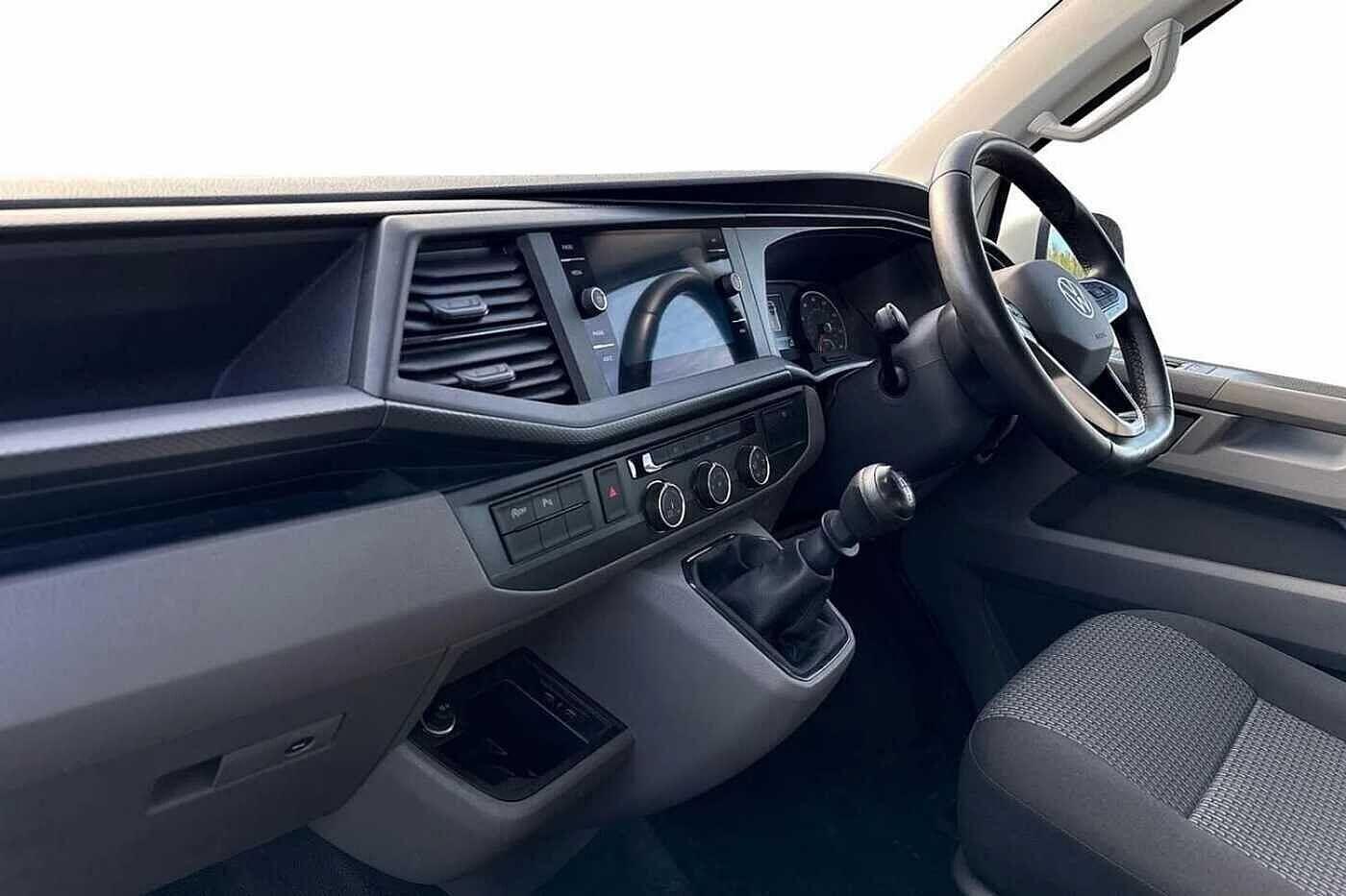 Used Volkswagen Transporter 2024 for sale - 77211544: Photo 2