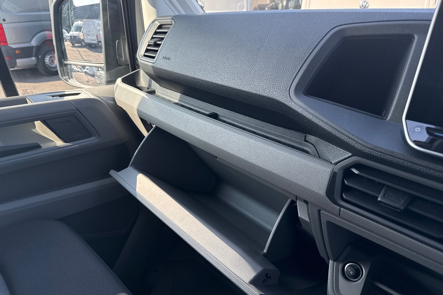 Used Volkswagen Crafter 2025 for sale - 77072101: Photo 36