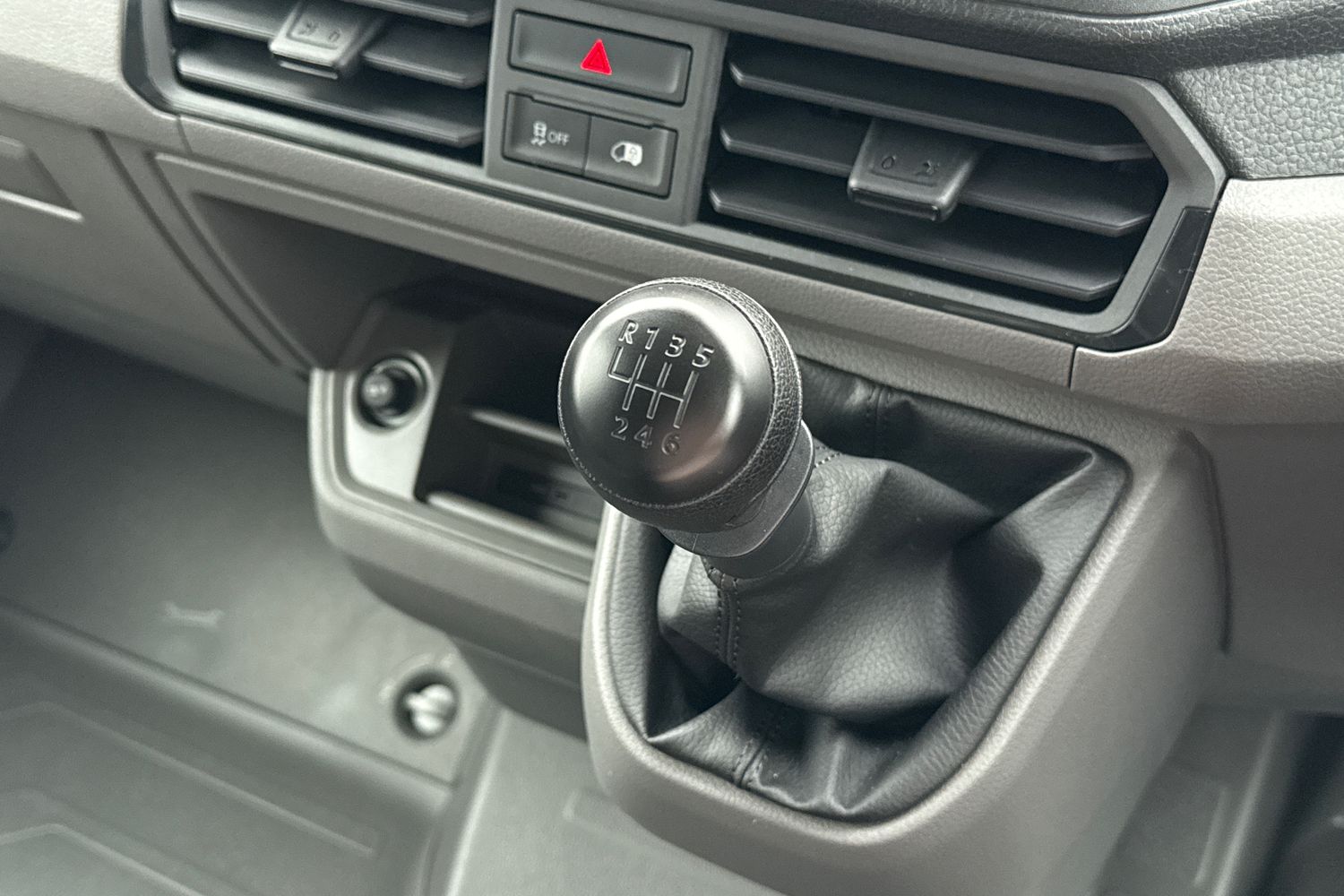 Used Volkswagen Crafter 2025 for sale - 77072032: Photo 22