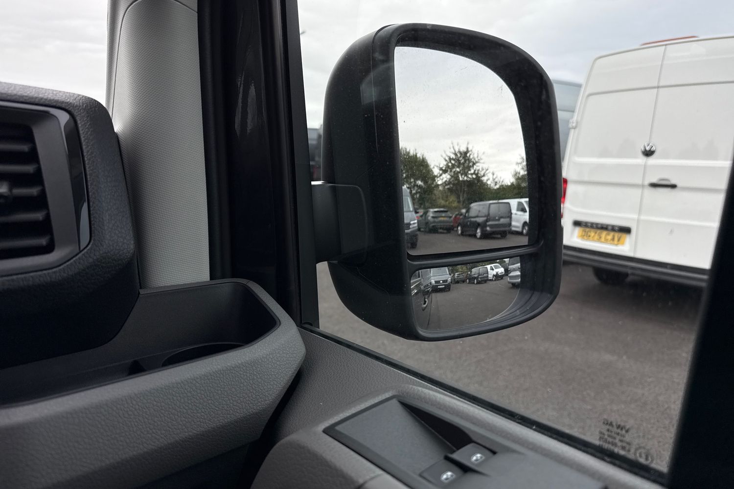 Used Volkswagen Crafter 2025 for sale - 76357691: Photo 20