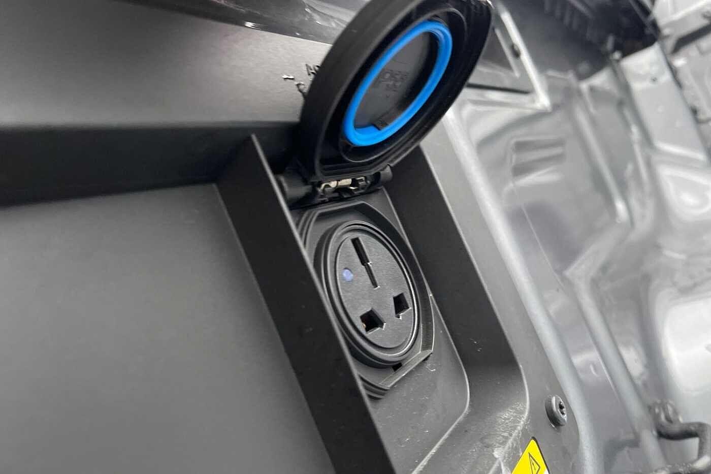 Used Volkswagen Amarok 2025 for sale - 77128960: Photo 31