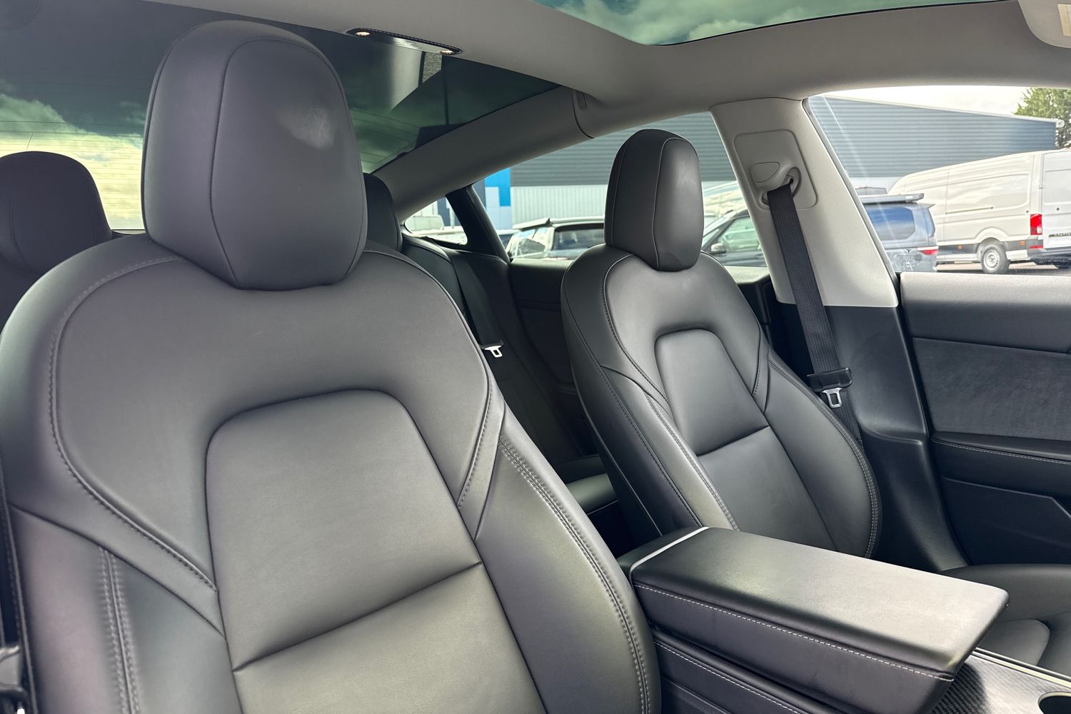 Used Tesla Model 3 2021 for sale - 77929085: Photo 24