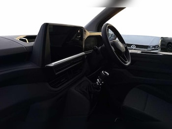 Used Volkswagen Transporter 2025 for sale - 77014051: Photo