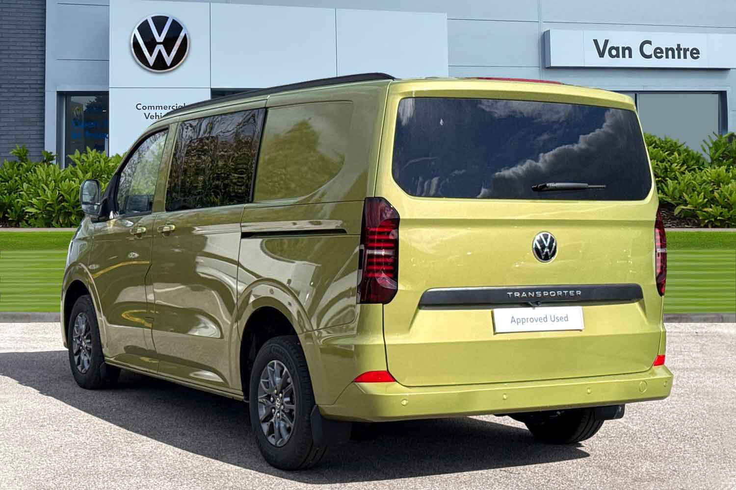 Used Volkswagen Transporter 2025 for sale - 78105178: Photo 2