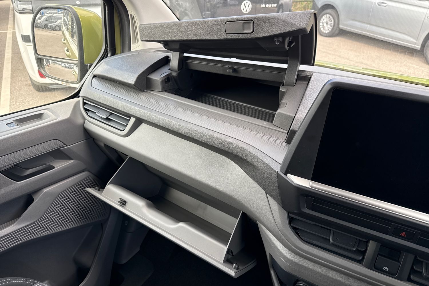 Used Volkswagen Transporter 2025 for sale - 78105178: Photo 32