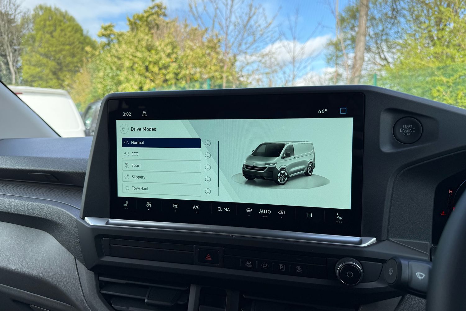 Used Volkswagen Transporter 2025 for sale - 78105178: Photo 48